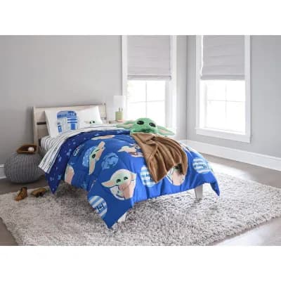 Disney Collection Mandalorian Grogu Star Wars Comforter