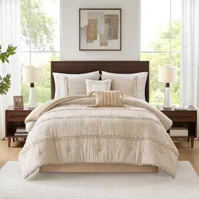 Madison Park June 6 pc Comforter Set with Coordinating Throw Pillows