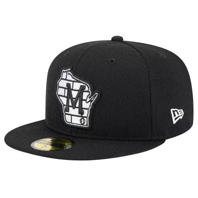 Men's New Era Black Milwaukee Brewers 2025 Clubhouse 59FIFTY Fitted Hat