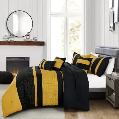 ESCA Yellow Comforter Set