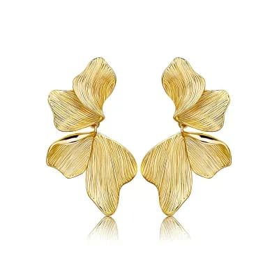 Leaf Design Stud Earrings