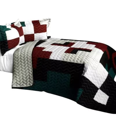 3 pc Geometric Quilt Bed Cover Set TC Fabric Handmade Finish with Coordinated Quilted Shams