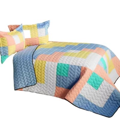 3 pc Geometric TC Fabric Quilt Bedding Set with Vermicelli Stitch Texture and Quilted Shams