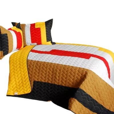 3 pc Patchwork Lines Quilt Vermicelli Quilted Bedding with Shams