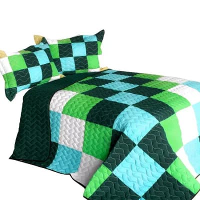 3 pc Geometric Patchwork Quilt Set with Shams Vermicelli Quilted Bedding