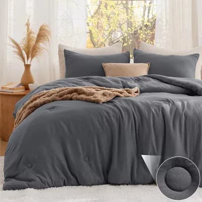 Bedsure Queen Comforter Set Dark, Soft Prewashed Bedding, Quilted Comforter with Circle Design