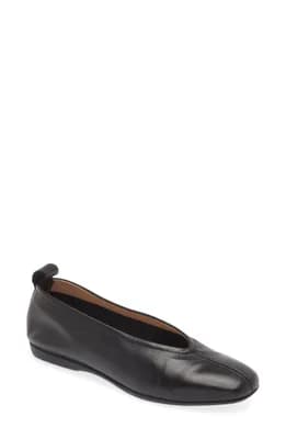 Ballet Flat