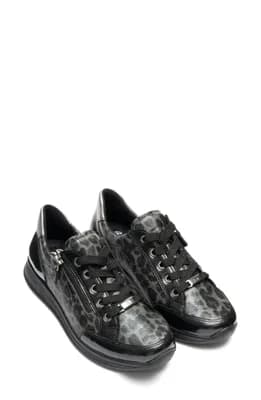 Oleanna Zip Sneaker