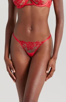 Samara Thong