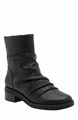 Traverse Scrunch Boot