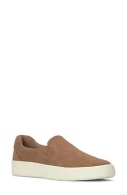 Pursuit Sneaker