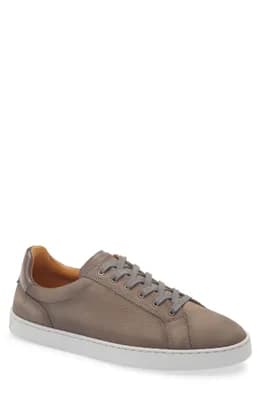 Cote Lo Sneaker