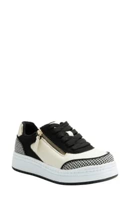Averie Sneaker