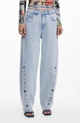 Barrel Leg Jeans