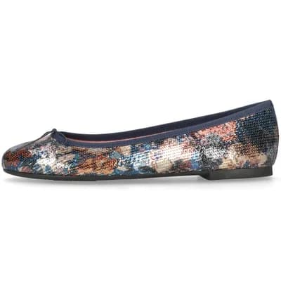 Round toe textile ballet flat