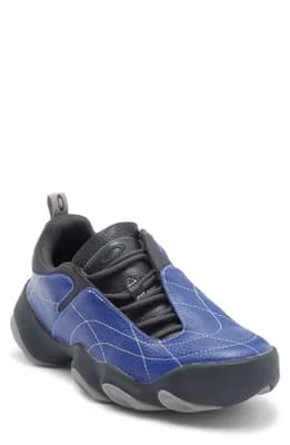 Flesh Wrap Sneaker