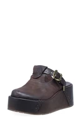 Monroe Platform Clog