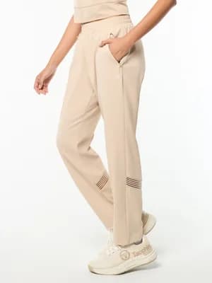 Noemi Pant