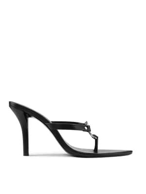 Akio Sandal