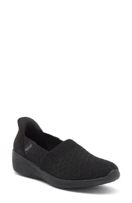 Arya Swift-Fit Slip-On Sneaker