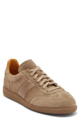 Meta Low Top Sneaker