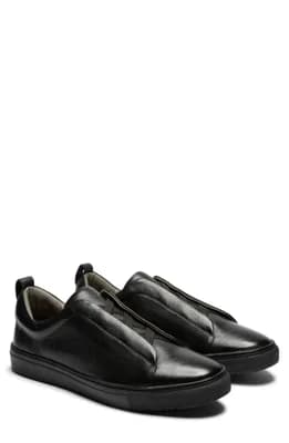 33 Laceless Low Top Sneaker