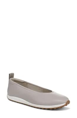 Carla Sport Flat