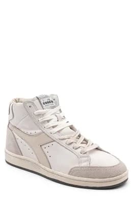 Prestige Used High Top Sneaker