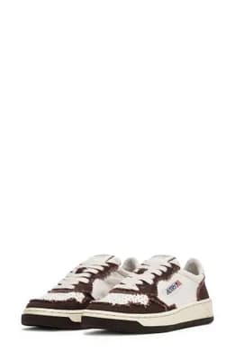 Medalist Low Top Sneaker