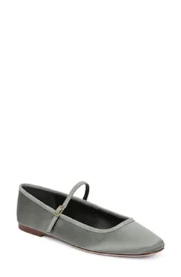 Ellie Mary Jane Flat