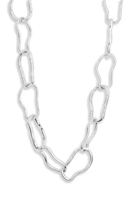 Wavy Link Chain Necklace
