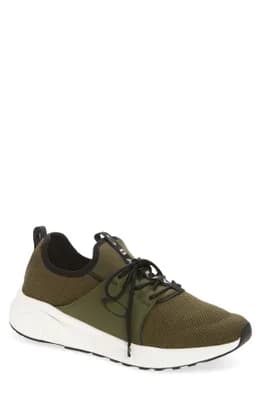 Dry OS Knit Sneaker
